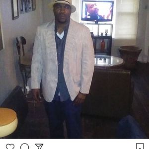 Meet your Posher, Johnny